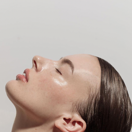 Chemical Free Skincare for Sensitive Skin: How Seaweed Calms and Heals Naturally