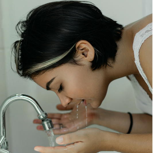 10 Things That Affect Teenage Acne (and How to Help Clear It)